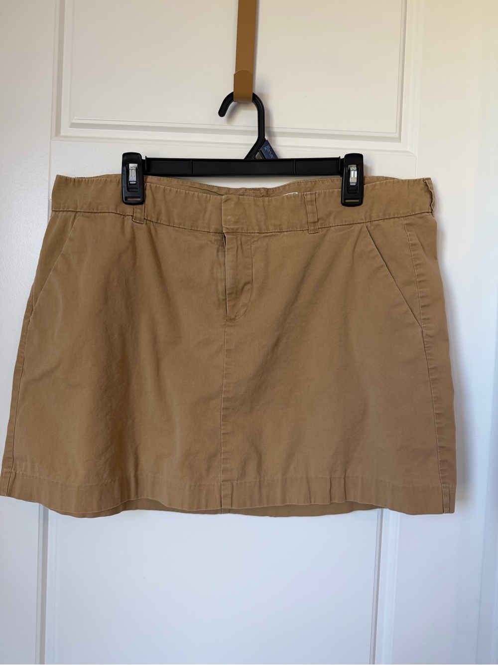 Old Navy Tan Khaki Cargo Utility Mini Skirt 16
